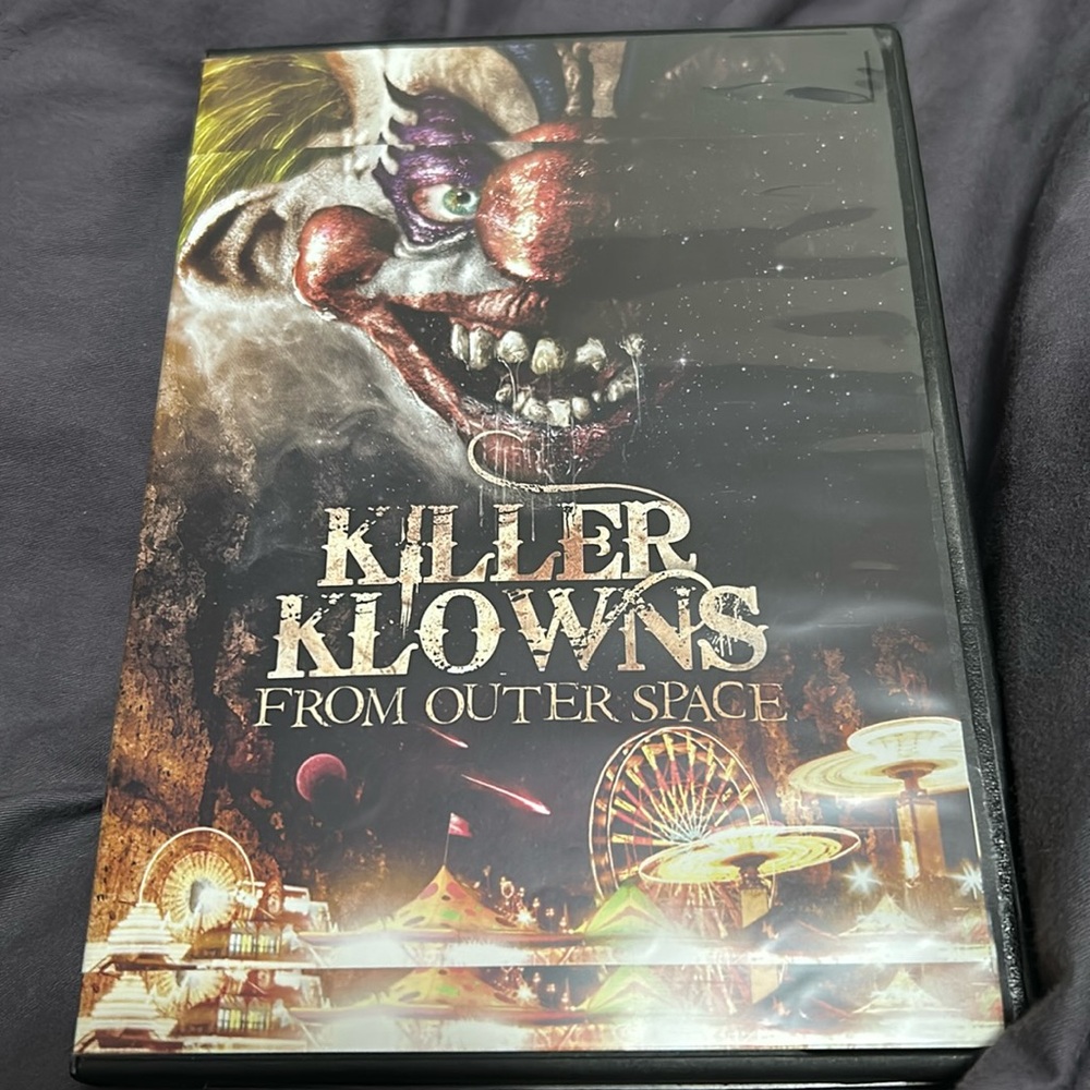 Killer Klowns From Outer Space (1988) Blu-ray and DVD
